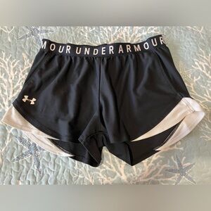 Under Armour woman size large athletic shorts